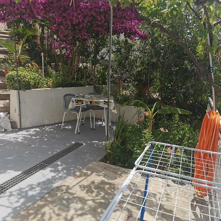 חוואר Apartman Tudor Kuzma מראה חיצוני תמונה